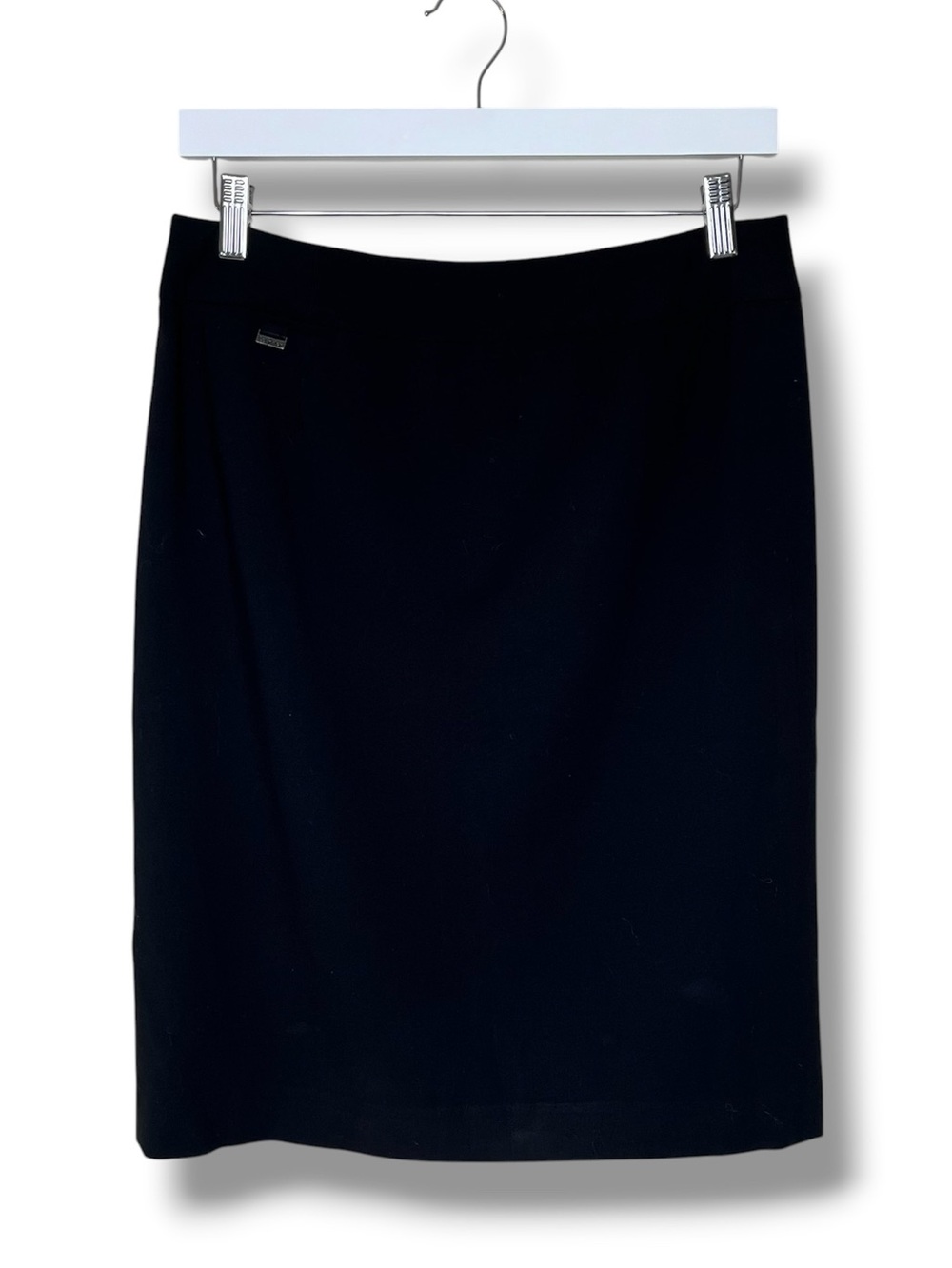 Calvin Klein Black Straight Pencil Skirt Size 6 Minimalist Classic Office Flaw